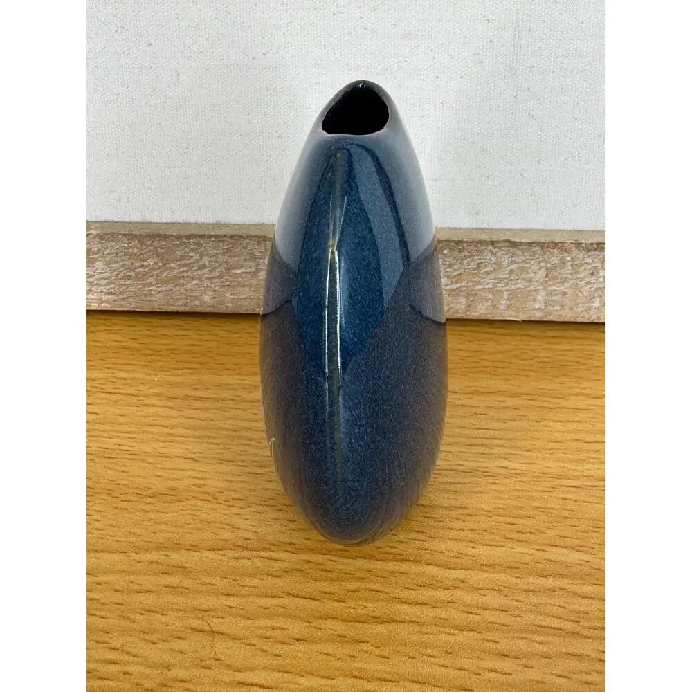 Vintage Otagiri Japan hand crafted blue iris floral ceramic vase small 4